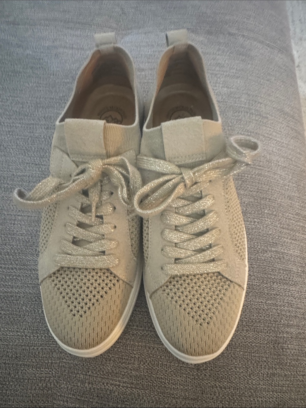 White Mountain Beige Knit Sneakers Sparkle Laces Size 9